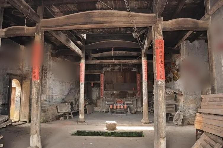 Lão nông đào được báu vật trị giá 34 tỷ đồng trong nhà, tưởng đổi đời sau 1 đêm thì sốc khi nghe chuyên gia phán 1 câu - Ảnh 3.