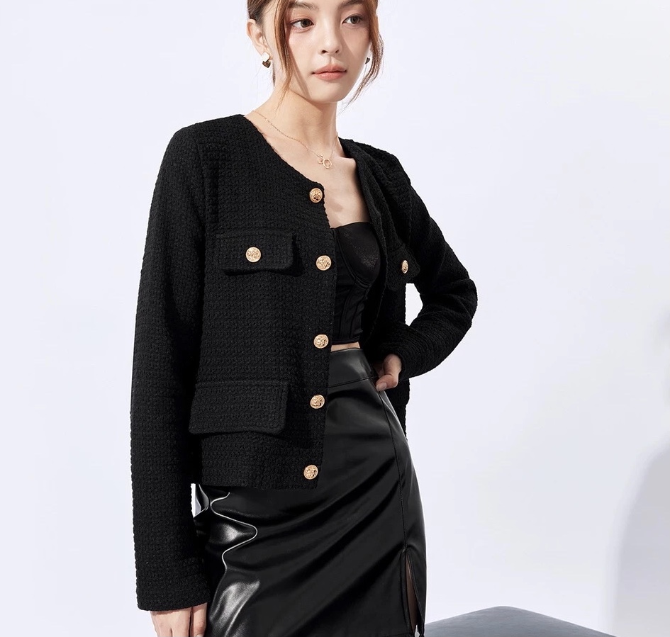 Tiểu thư Jisoo diện outfit &quot;toàn mùi tiền&quot; lại thành sách mẫu: Toàn kiểu casual, mua rẻ hơn mặc vẫn sang- Ảnh 8.