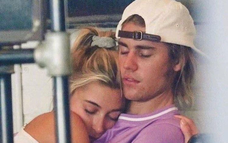 Cô gái &quot;cứu vớt&quot; Justin Bieber khỏi giai đoạn tăm tối nhất, người khiến nam ca sĩ hoảng loạn vì sợ đánh mất