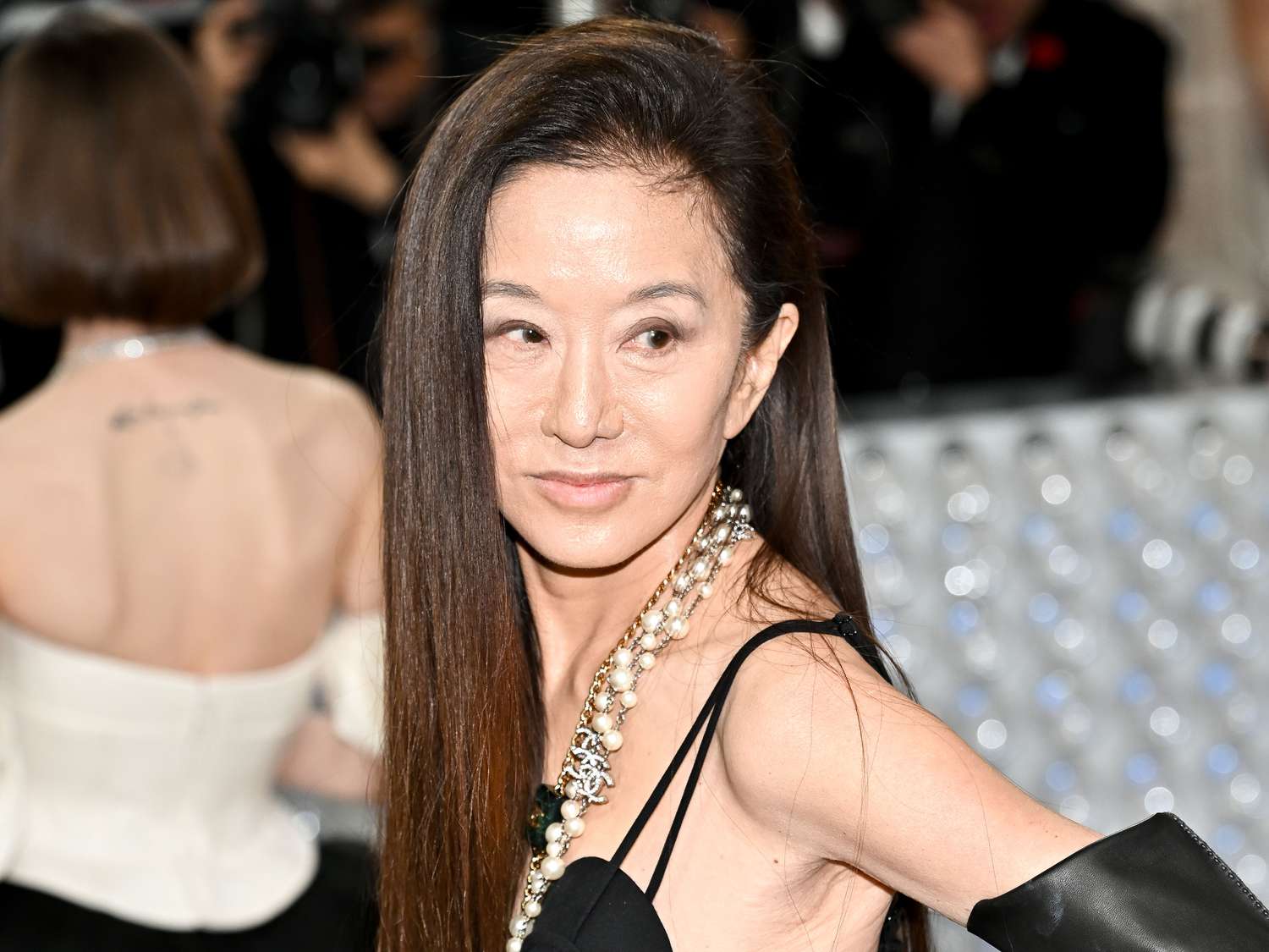 36-facts-about-vera-wang-1695636001-1727323308256-17273233084371961292825-1727334150899-1727334151120961434896.jpg