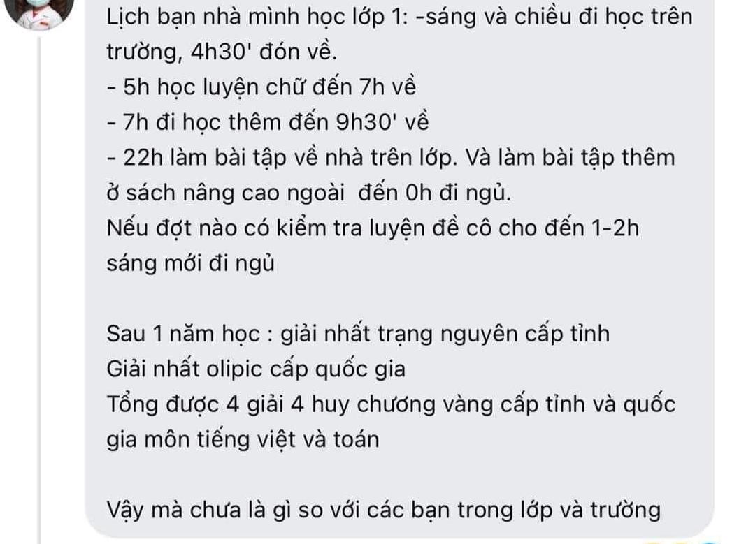 Vừa vào lớp 1, nhiều trẻ ‘vắt chân lên cổ’ học 9-10 tiếng/ngày - Ảnh 1.