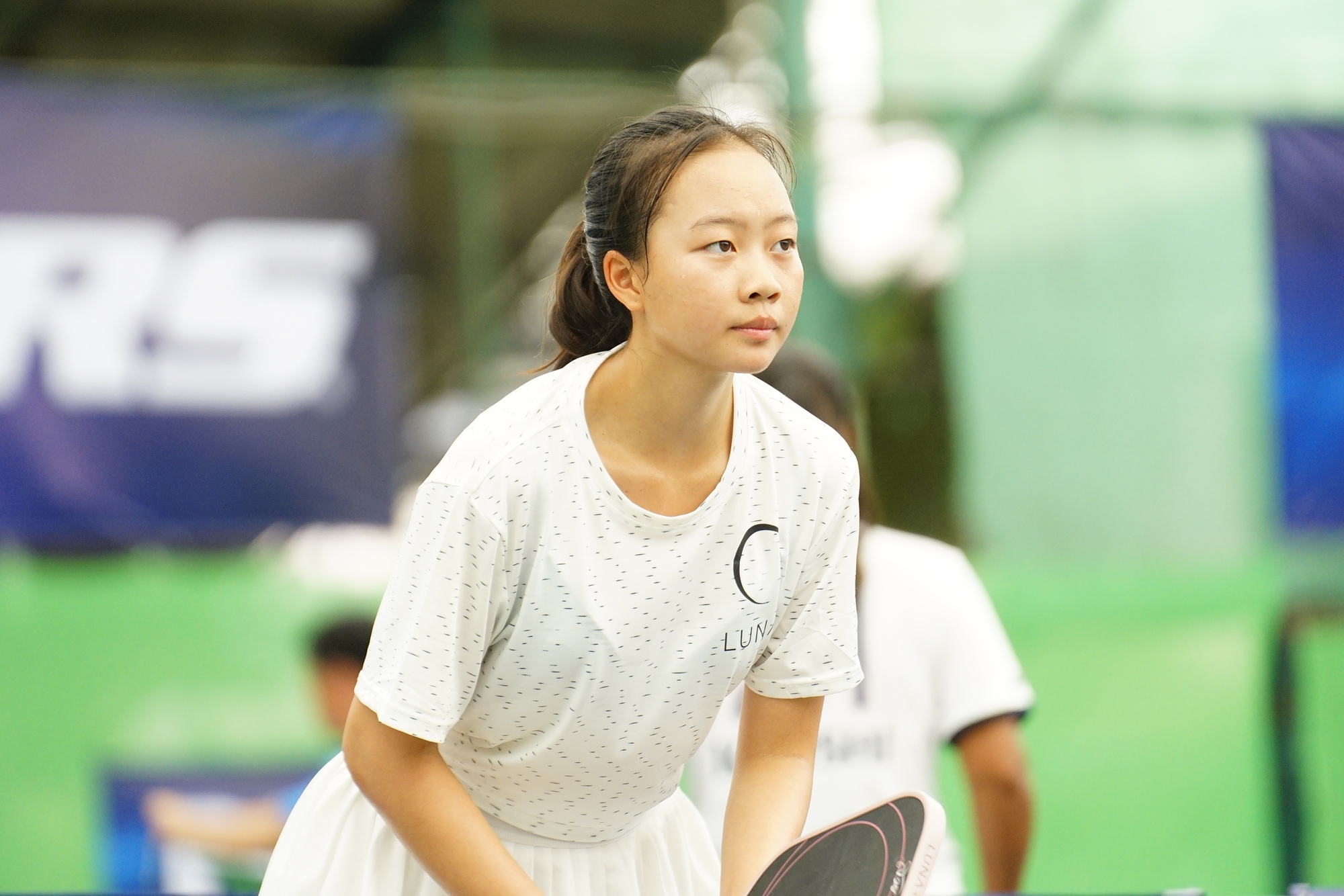 VĐV pickleball trẻ nhất Việt Nam - Sophia Phương Anh: Vừa học, vừa theo đuổi pickleball, &quot;gây sốt&quot; sau trận đấu giao lưu ấn tượng cùng &quot;trai đẹp&quot; Marcel Chan- Ảnh 1.