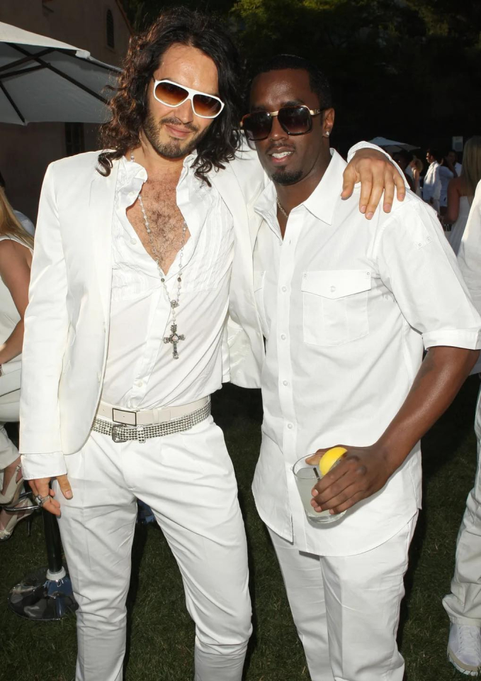 Shocking list of 1,000 Hollywood stars attending sexual predator Diddy's "white party" - Photo 10.