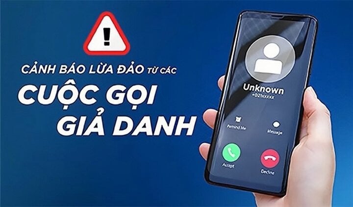 Người phụ nữ ở Hà Nội mất 700 triệu đồng sau khi nghe cuộc gọi giả danh công an - Ảnh 1.