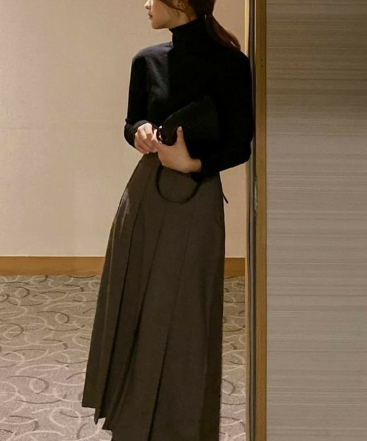 Kiểu cổ &aacute;o n&agrave;o ph&ugrave; hợp với cơ thể của bạn? - Ảnh 4.