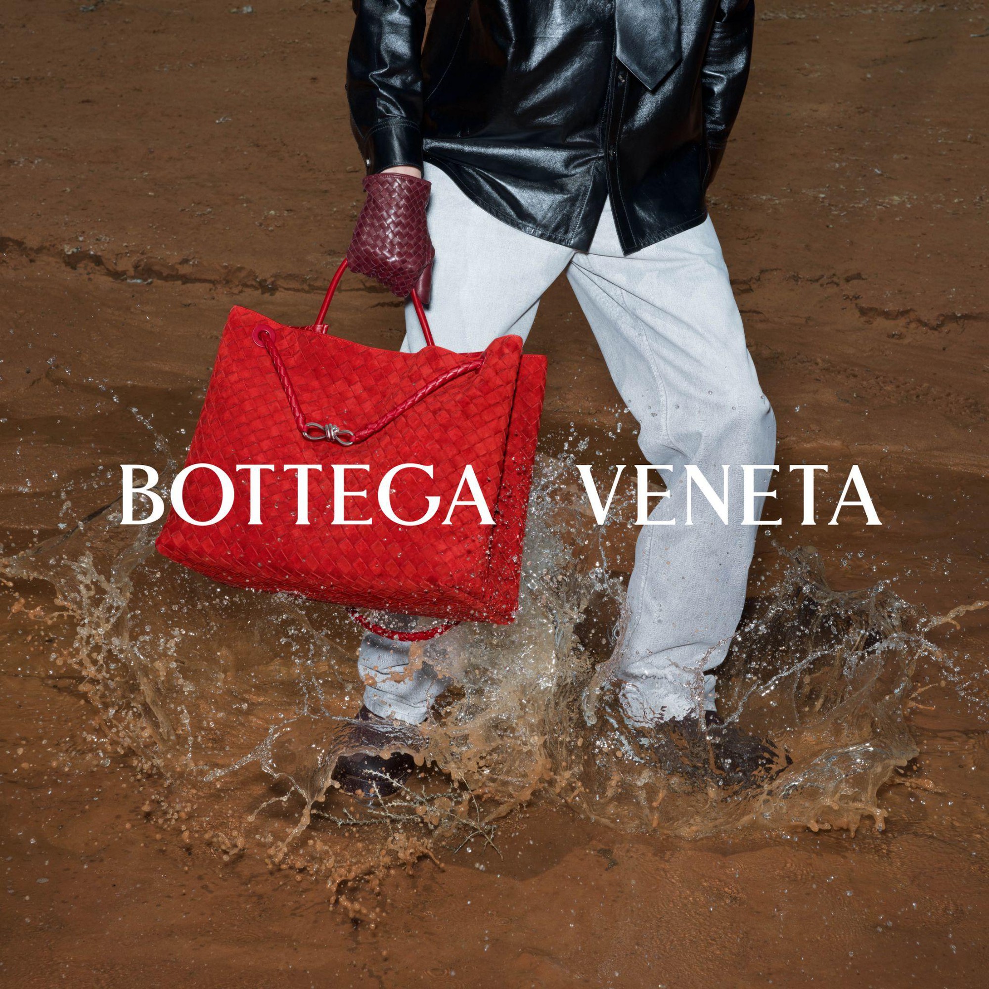 Bottega Veneta mùa đông 2024: Khởi đầu từ sự kết thúc- Ảnh 3. Bottega Veneta mùa đông 2024: Khởi đầu từ sự kết thúc- Ảnh 3.