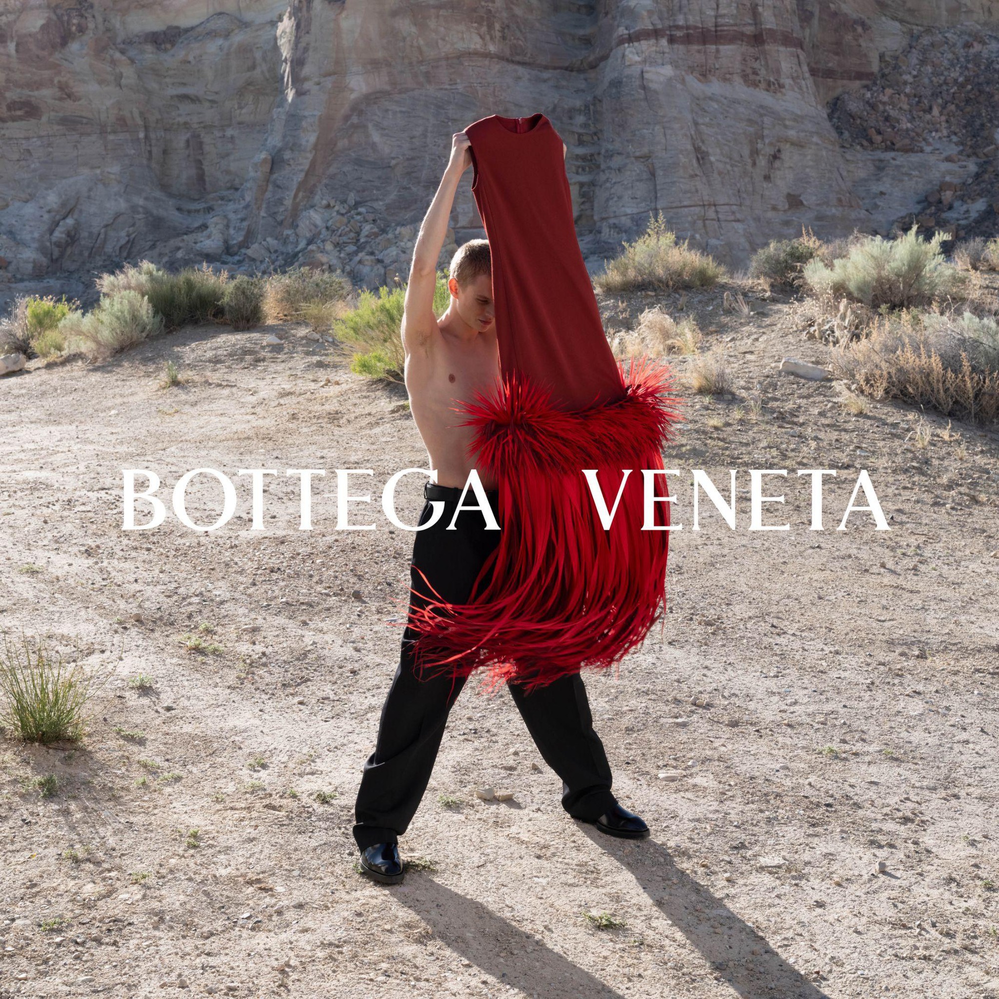 Bottega Veneta mùa đông 2024: Khởi đầu từ sự kết thúc- Ảnh 2. Bottega Veneta mùa đông 2024: Khởi đầu từ sự kết thúc- Ảnh 2.