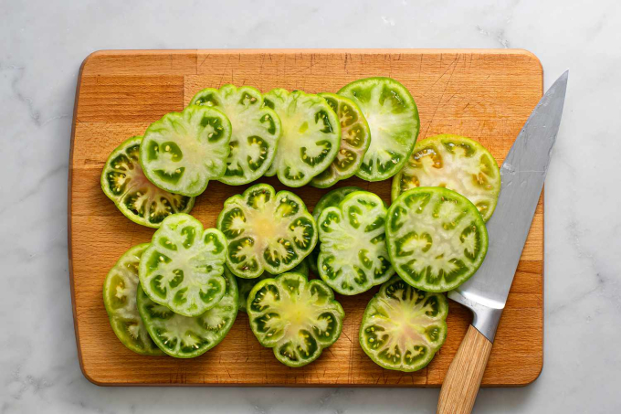 baked-green-tomatoes-3057086-step-02-381902a2b1ab4668a7c4589aa1f2daec-2038-1725673102012-1725673102904684349133.jpg