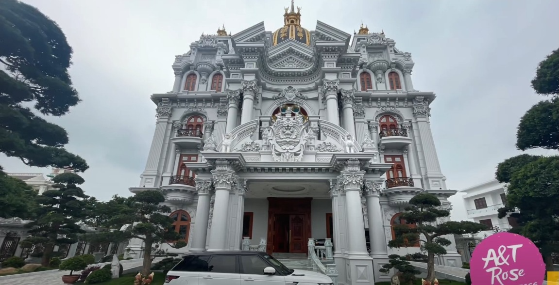 Lâu đài - Ảnh 4.