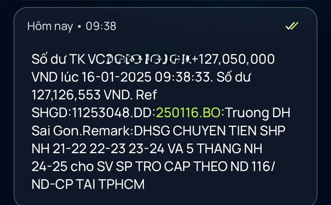 Tài khoản của nhiều sinh viên sư phạm bất ngờ nhận hơn 127 triệu đồng - Ảnh 1.