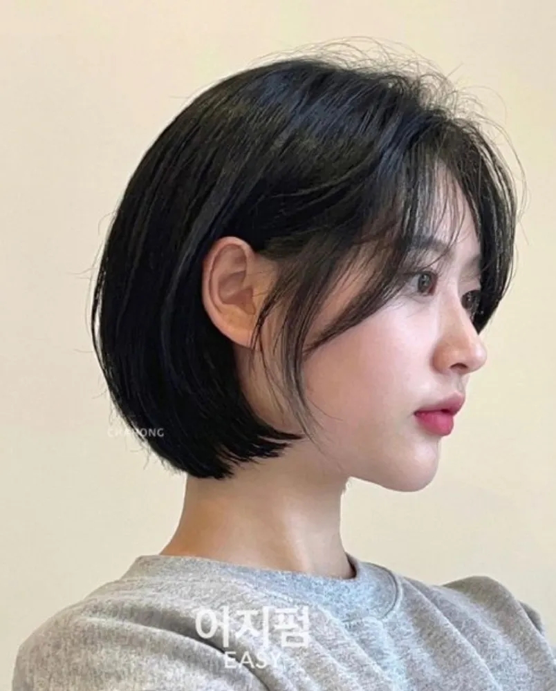 Vì sao kiểu tóc ngắn mới nhất của Song Hye Kyo lại kén mặt, không phải ai cắt cũng hợp? - Ảnh 2. Vì sao kiểu tóc ngắn mới nhất của Song Hye Kyo lại kén mặt, không phải ai cắt cũng hợp? - Ảnh 2.