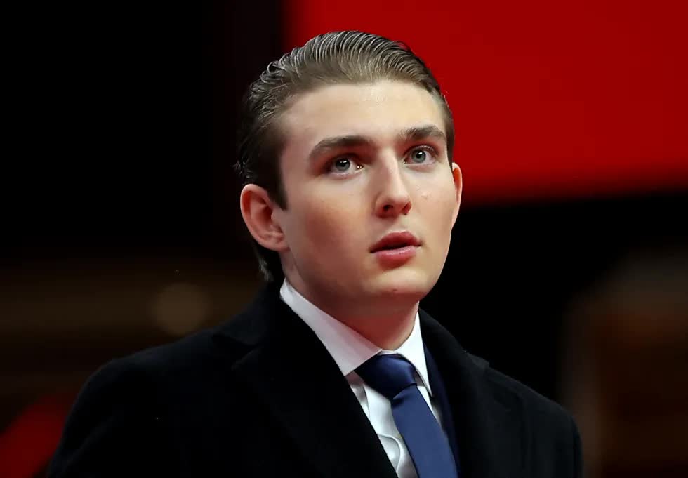 Thông tin bất ngờ về Đệ nhất công tử Mỹ Barron Trump: Thành lập công ty riêng ở tuổi 18, chuẩn bị trở thành người thừa kế của cha mình - Ảnh 2.