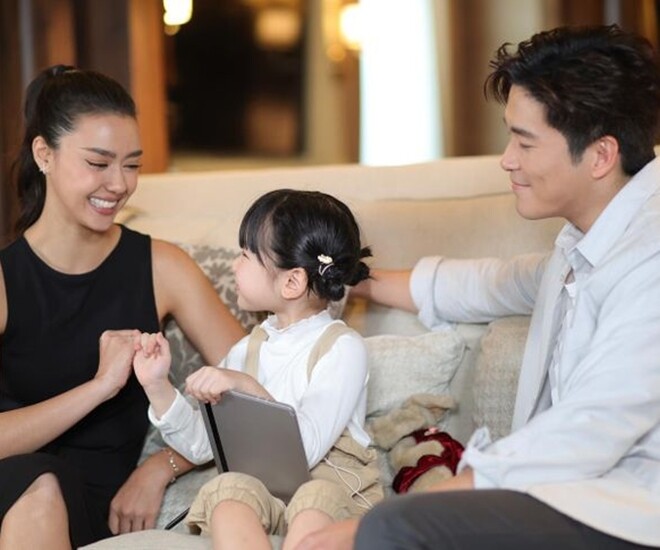 Đêm giao thừa, chồng dẫn về một đứa bé, con lên tiếng gọi "mẹ ơi" mà tôi vỡ òa trong hạnh phúc - Ảnh 1. Đêm giao thừa, chồng dẫn về một đứa bé, con lên tiếng gọi "mẹ ơi" mà tôi vỡ òa trong hạnh phúc - Ảnh 1.