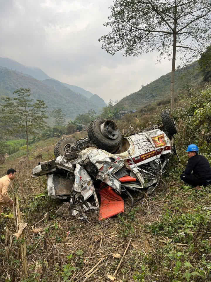 Tài xế xe cứu thương 0 đồng gặp tai nạn nghiêm trọng khi đi cứu người, cần lắm những tấm lòng hảo tâm giúp đỡ - Ảnh 2.