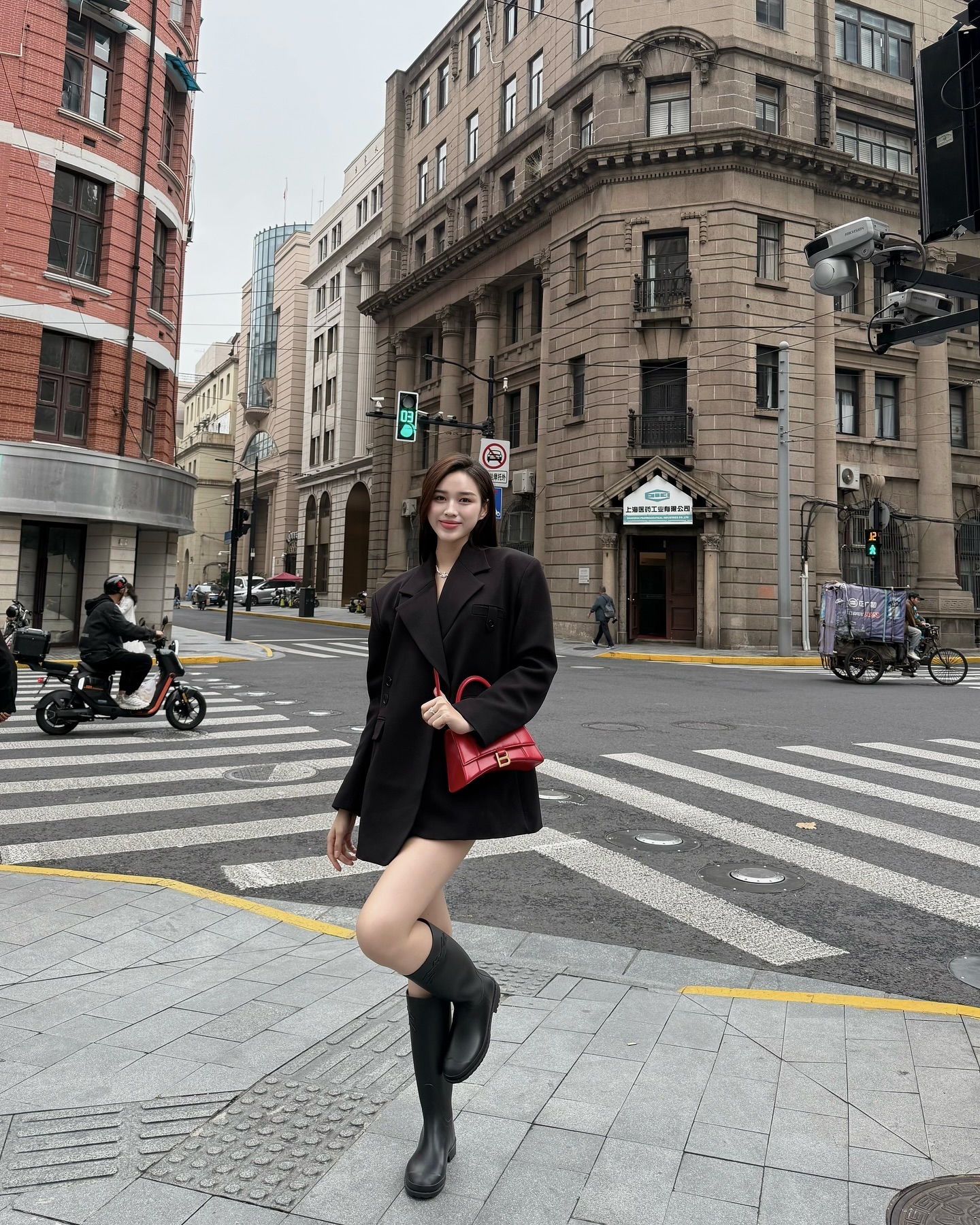 Sự thăng hạng phong cách của một Hoa hậu - Ảnh 5. Sự thăng hạng phong cách của một Hoa hậu - Ảnh 5.