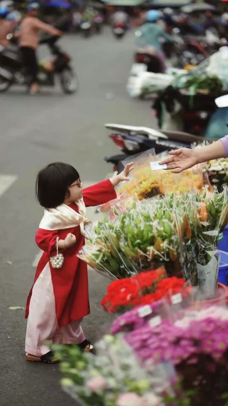 Con mà làm được 3 điều này trong ngày Tết, ba mẹ sẽ lập tức được khen &quot;phụ huynh mẫu mực, dạy con quá khéo&quot; - Ảnh 1.