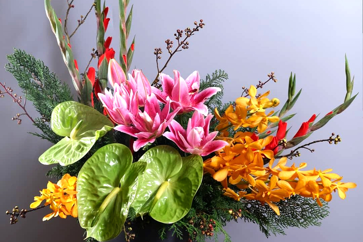 5 bước để có bình hoa Tết cắm cả tuần không héo - Ảnh 3. 5 bước để có bình hoa Tết cắm cả tuần không héo - Ảnh 3.