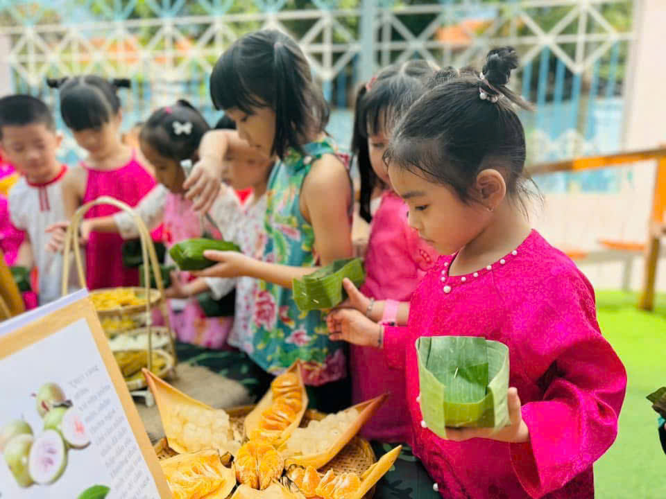 Một trường mầm non công lập có hoạt động tổng kết năm Một trường mầm non công lập có hoạt động tổng kết năm