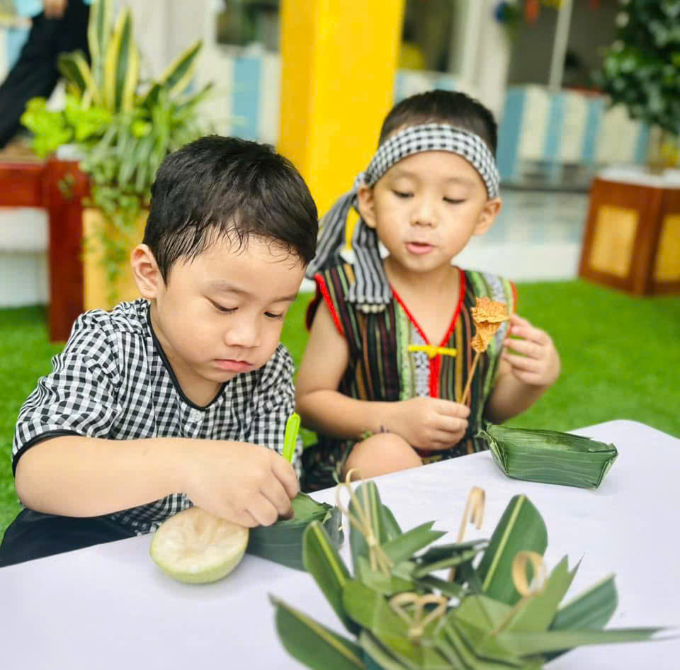 Một trường mầm non công lập có hoạt động tổng kết năm Một trường mầm non công lập có hoạt động tổng kết năm