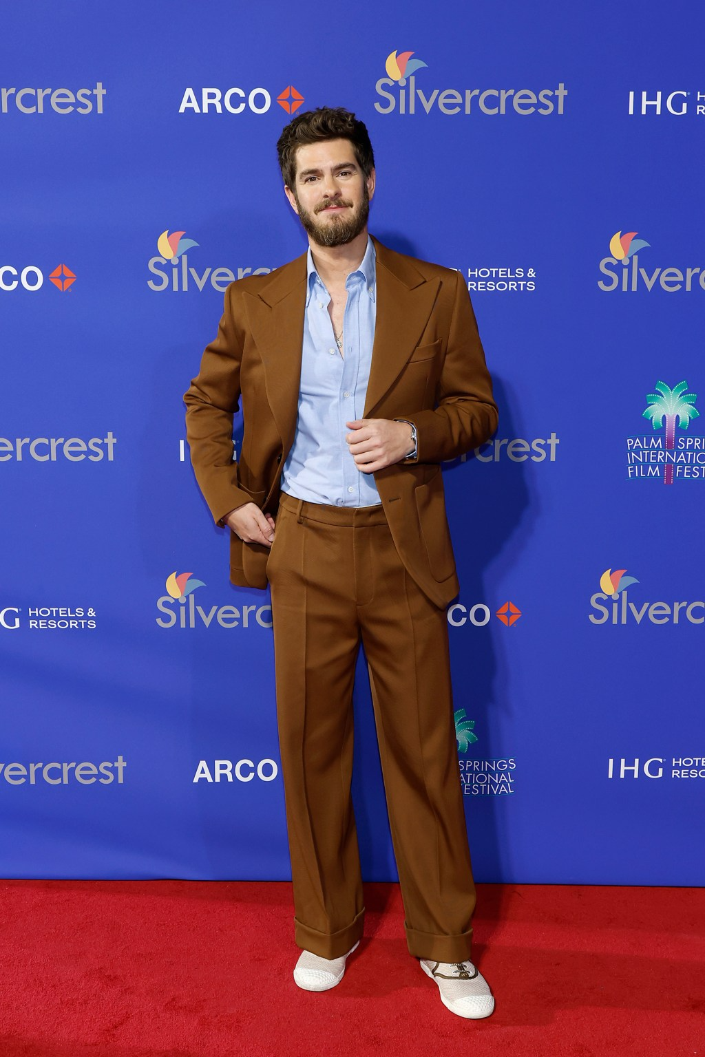 andrew-garfield-attends-36th-ann-1735987621624-17359876217432042956796.png