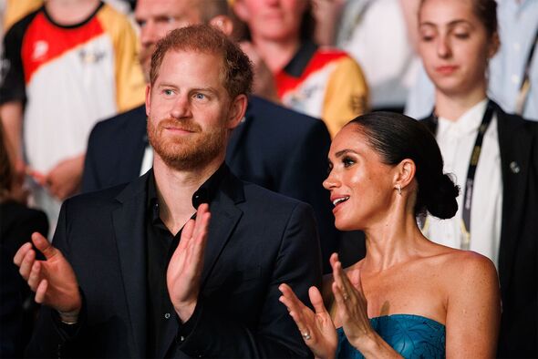 Meghan sử dụng mạng xã hội trở lại, tiềm năng kiếm hàng triệu đô từ Instagram- Ảnh 3.