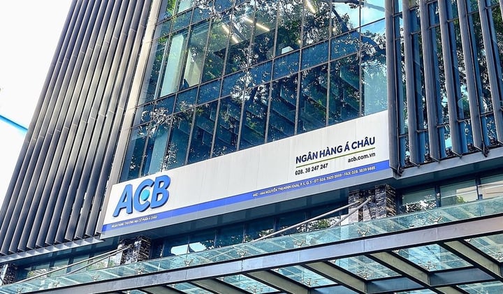 Bộ Công an nói về tin đồn 'lãnh đạo ACB đánh bạc, chuyển tiền ra nước ngoài' - Ảnh 1.