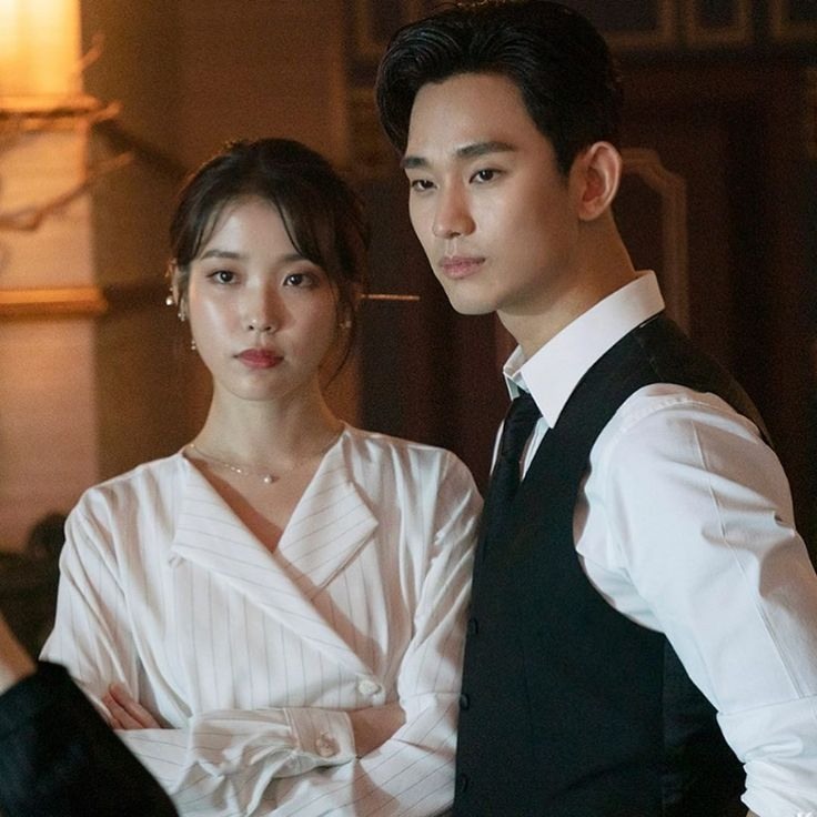 Ai là &quot;bạn gái bí mật&quot; nhận 150 lá thư tình mùi mẫn từ Kim Soo Hyun? - Ảnh 7.