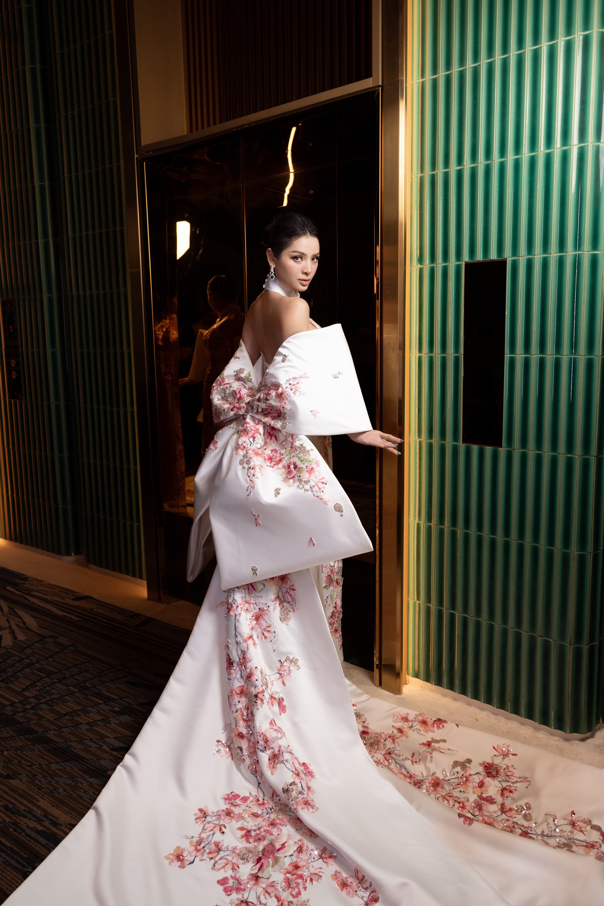 angela phương trinh- Ảnh 5.