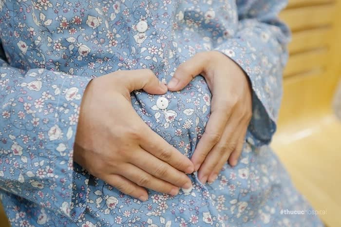 Xót xa lời kể của cô gái phải đối mặt với bước ngoặt cuộc đời khi gia đình đón thêm thành viên mới nhưng mẹ không còn- Ảnh 3. Xót xa lời kể của cô gái phải đối mặt với bước ngoặt cuộc đời khi gia đình đón thêm thành viên mới nhưng mẹ không còn- Ảnh 3.