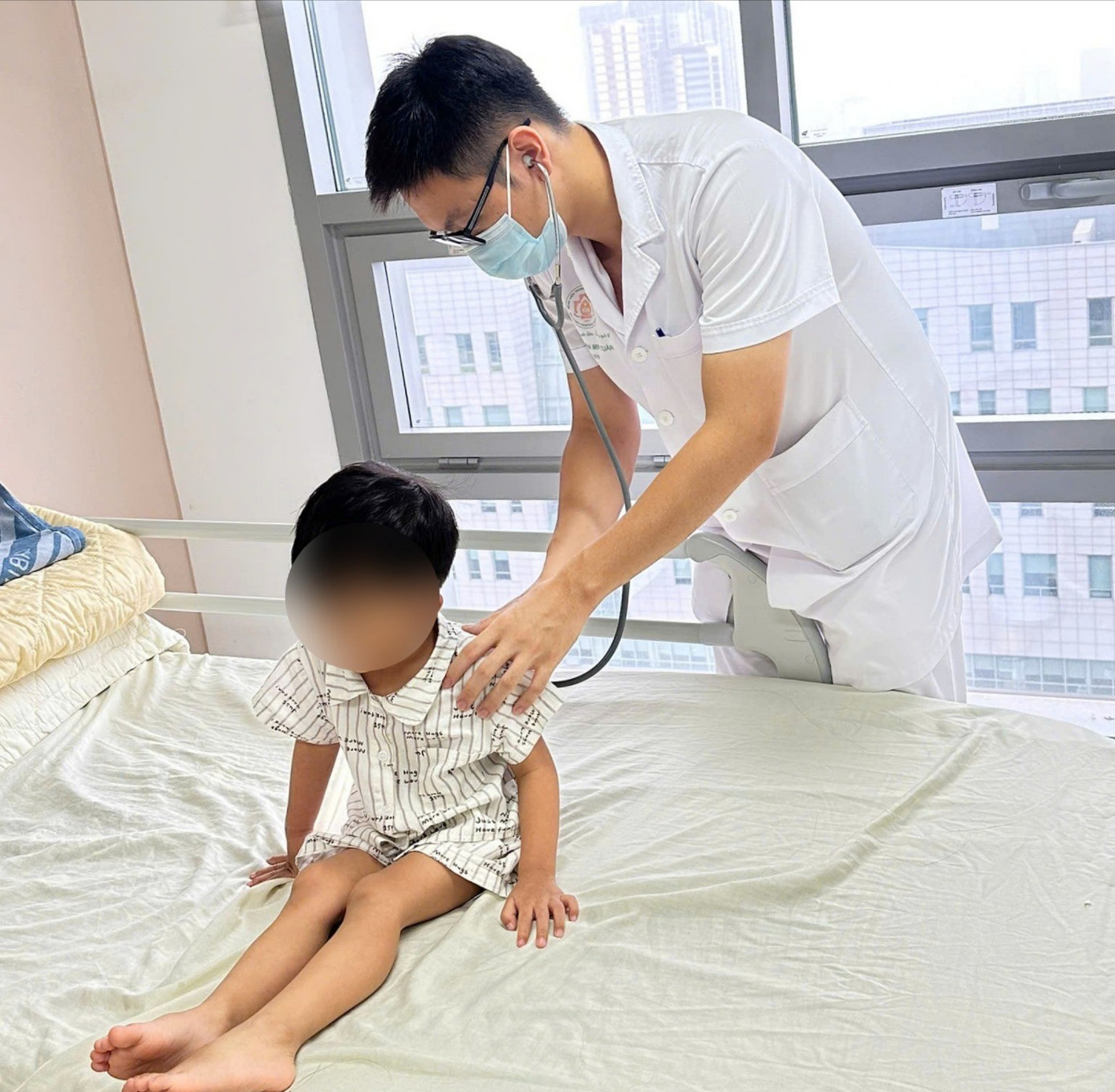 Virus RSV - ‘kẻ thù thầm lặng’ đe dọa hệ hô hấp trẻ nhỏ - Ảnh 3. Virus RSV - ‘kẻ thù thầm lặng’ đe dọa hệ hô hấp trẻ nhỏ - Ảnh 3.