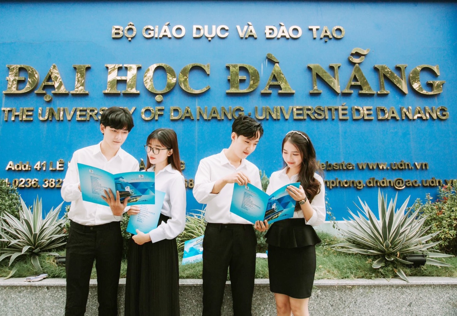 Một ngôi trường ở miền Trung lần đầu tiên lọt danh sách đại học tốt nhất thế giới: 8 khuôn viên và hàng chục tòa nhà KTX! - Ảnh 3.