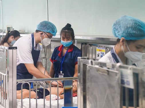 Virus RSV - ‘kẻ thù thầm lặng’ đe dọa hệ hô hấp trẻ nhỏ - Ảnh 1. Virus RSV - ‘kẻ thù thầm lặng’ đe dọa hệ hô hấp trẻ nhỏ - Ảnh 1.