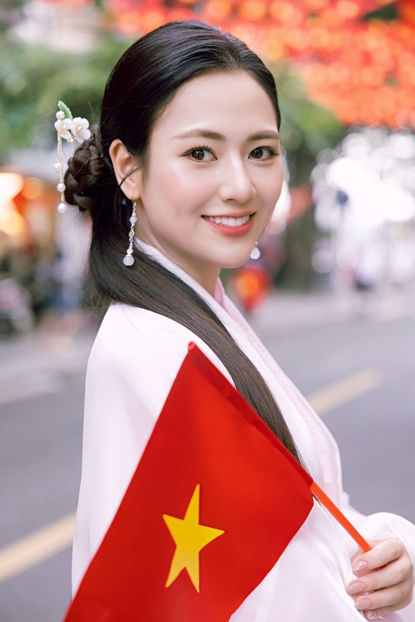 2 nàng thơ của phim giờ vàng VTV da trắng mịn, hóa ra đều cùng làm 1 việc- Ảnh 1.