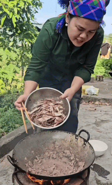 Không chỉ có mùa vàng rực rỡ, nơi này còn cất giấu 