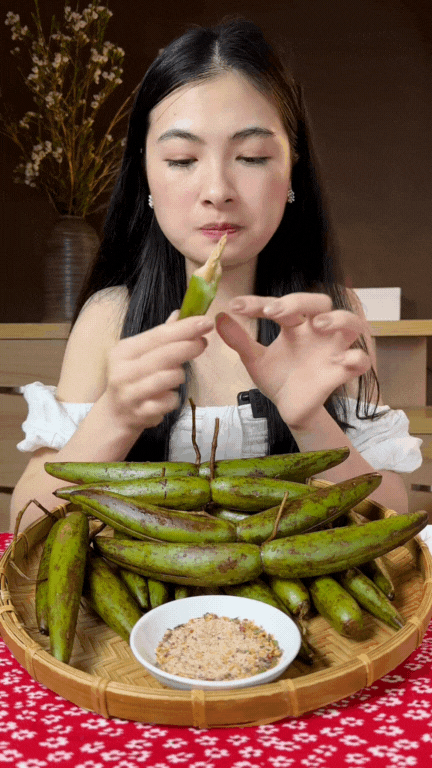 dac-san-tay-bac-qua-sung-trau-9-1760248100026881643694.gif
