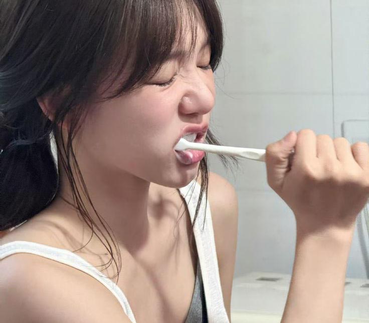 Nếu cơ thể có "2 đỏ, 2 hôi, 2 ngứa" này, cần tầm soát ung thư gan trước khi quá muộn! - Ảnh 3. Nếu cơ thể có "2 đỏ, 2 hôi, 2 ngứa" này, cần tầm soát ung thư gan trước khi quá muộn! - Ảnh 3.