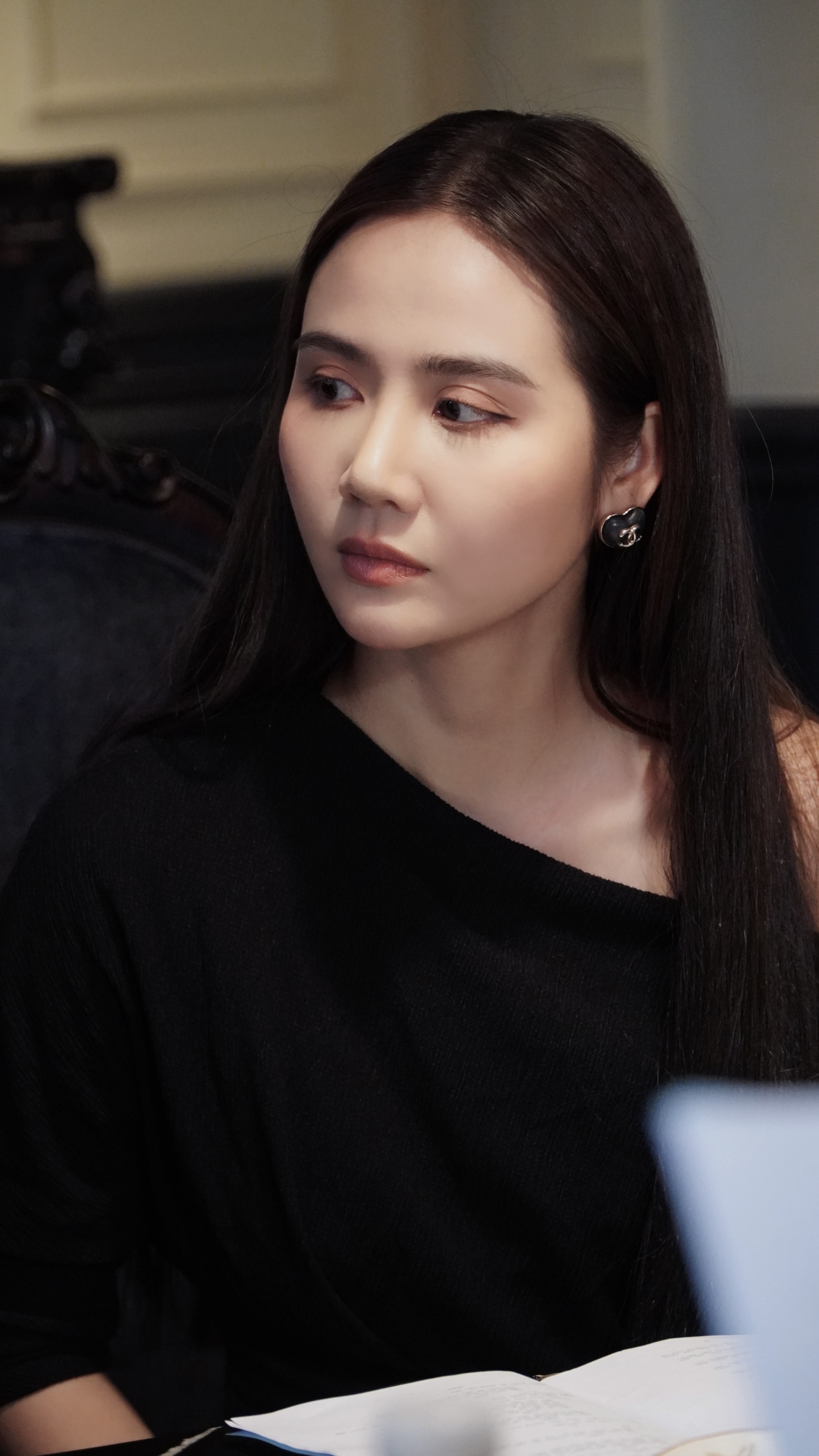 Bị khán giả tẩy chay, đòi bỏ phim, &quot;nữ chính phim giờ vàng&quot; chính thức lên tiếng giãi bày - Ảnh 1.