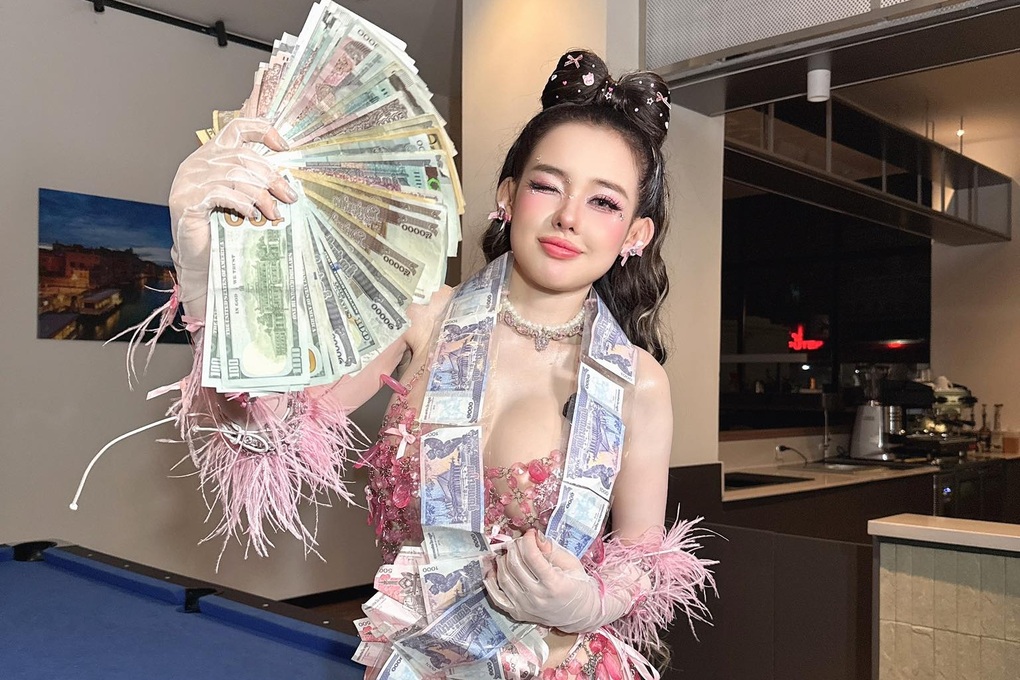 Sốc với số tiền Ngân 98 thu về từ hoạt động kinh doanh - Ảnh 2. Sốc với số tiền Ngân 98 thu về từ hoạt động kinh doanh - Ảnh 2.