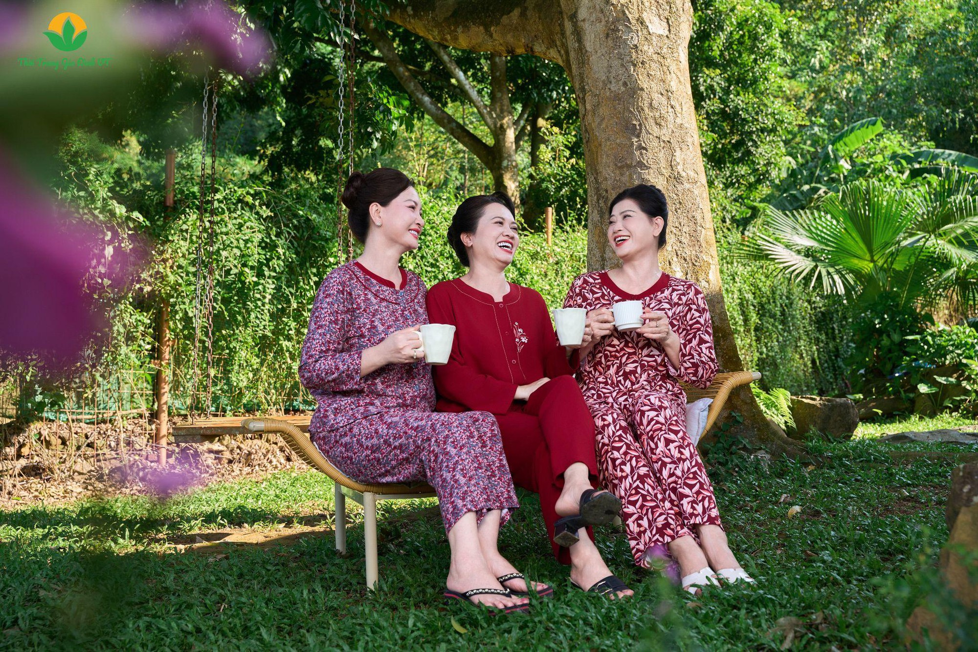Thời trang Việt Thắng lan tỏa thông điệp: Thanh xuân không đo bằng tuổi tác- Ảnh 2.