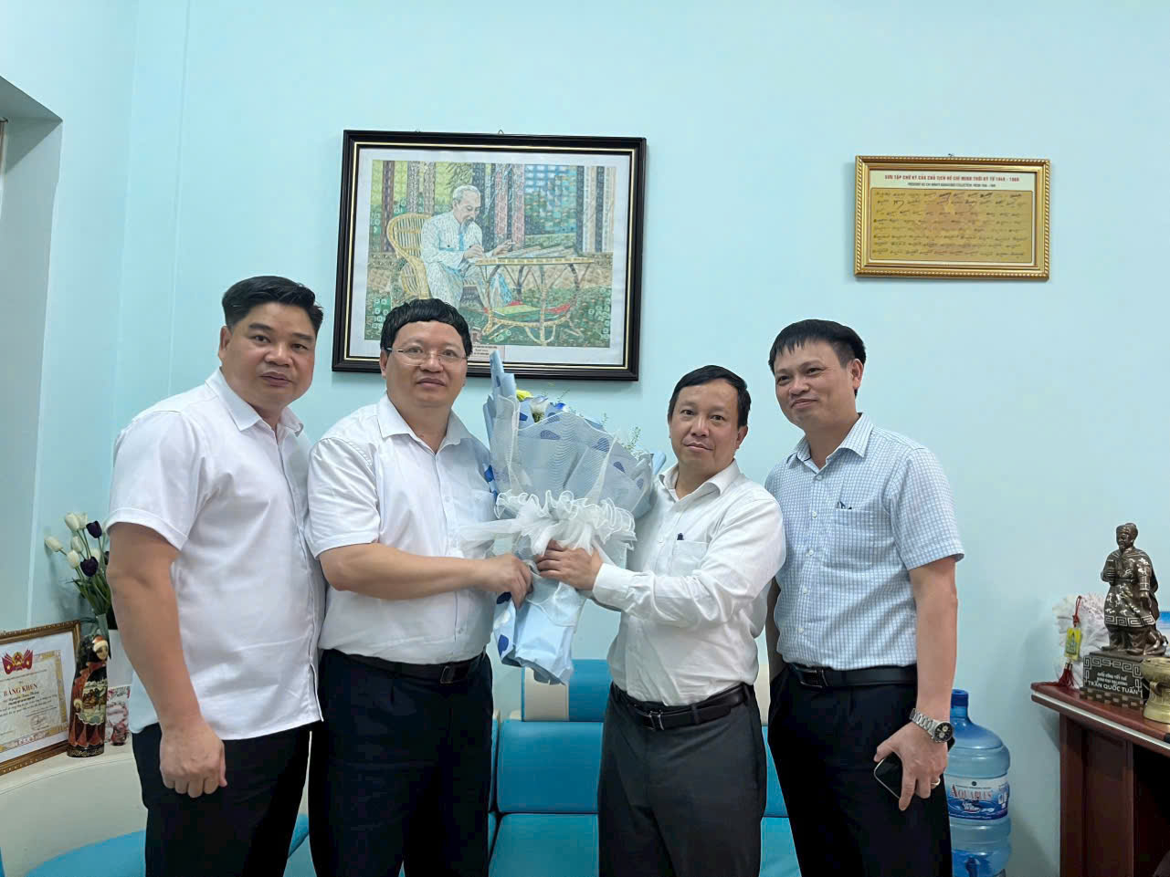 63 năm Tạp chí Thanh niên đồng hành cùng bạn đọc cả nước vững bước tiến vào kỷ nguyên giàu mạnh hùng cường của dân tộc- Ảnh 24. 63 năm Tạp chí Thanh niên đồng hành cùng bạn đọc cả nước vững bước tiến vào kỷ nguyên giàu mạnh hùng cường của dân tộc- Ảnh 24.