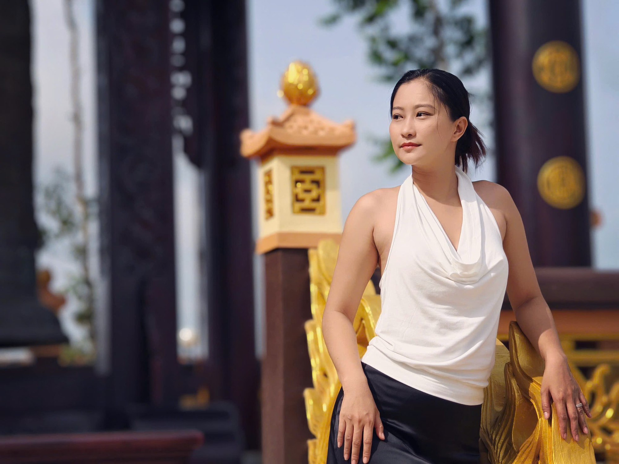 Nhan sắc nữ diễn viên yêu bạn trai hơn 36 tuổi, là nhân vật tiếng tăm trong showbiz - Ảnh 4. Nhan sắc nữ diễn viên yêu bạn trai hơn 36 tuổi, là nhân vật tiếng tăm trong showbiz - Ảnh 4.