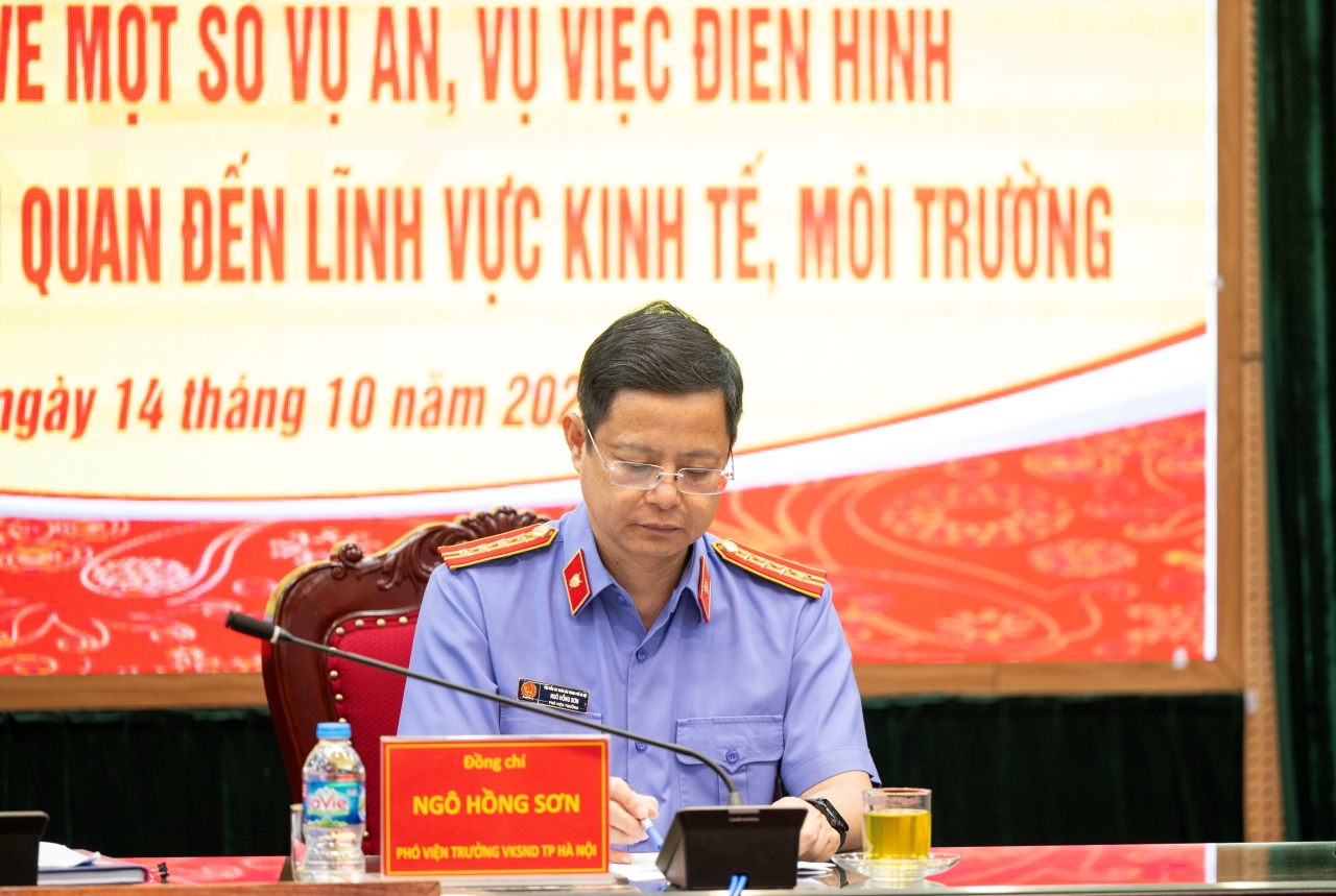 Clip: Công an TP Hà Nội thông tin toàn cảnh vụ án Shark Bình bị bắt- Ảnh 1. Clip: Công an TP Hà Nội thông tin toàn cảnh vụ án Shark Bình bị bắt- Ảnh 1.