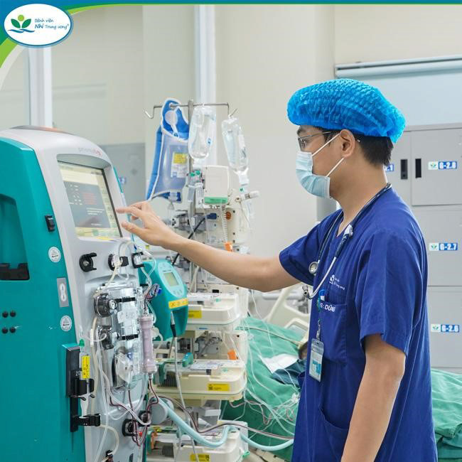 Hà Nội: Hai bé song sinh 19 tháng tuổi tử vong do ngã xuống ao - Ảnh 1. Hà Nội: Hai bé song sinh 19 tháng tuổi tử vong do ngã xuống ao - Ảnh 1.