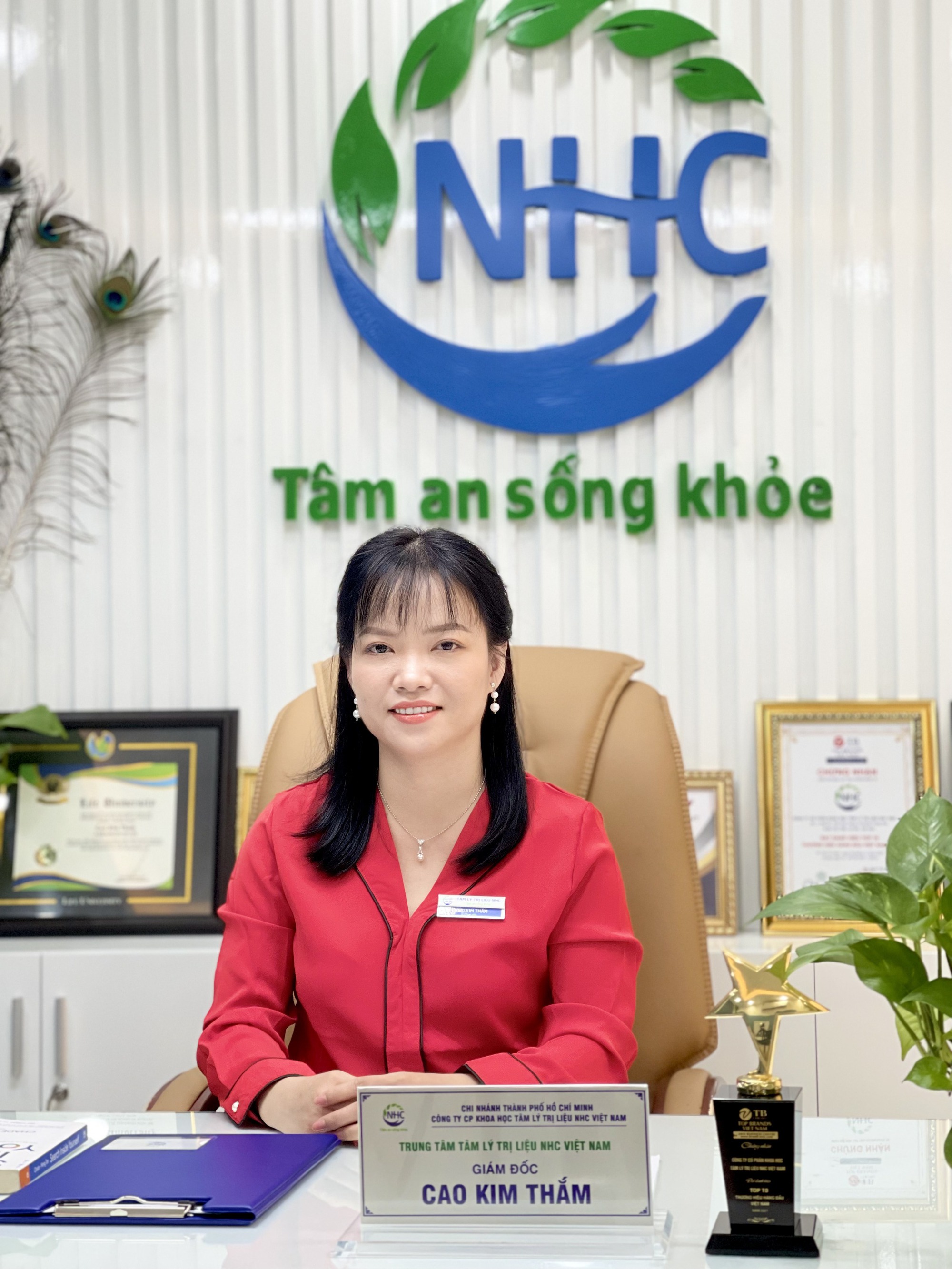 Liên tục có biểu hiện lạ vào buổi sáng, người đàn ông 41 tuổi liền giao lại toàn bộ quyền quản lý kinh doanh khách sạn cho vợ và cái kết sau 4 năm- Ảnh 2. Liên tục có biểu hiện lạ vào buổi sáng, người đàn ông 41 tuổi liền giao lại toàn bộ quyền quản lý kinh doanh khách sạn cho vợ và cái kết sau 4 năm- Ảnh 2.