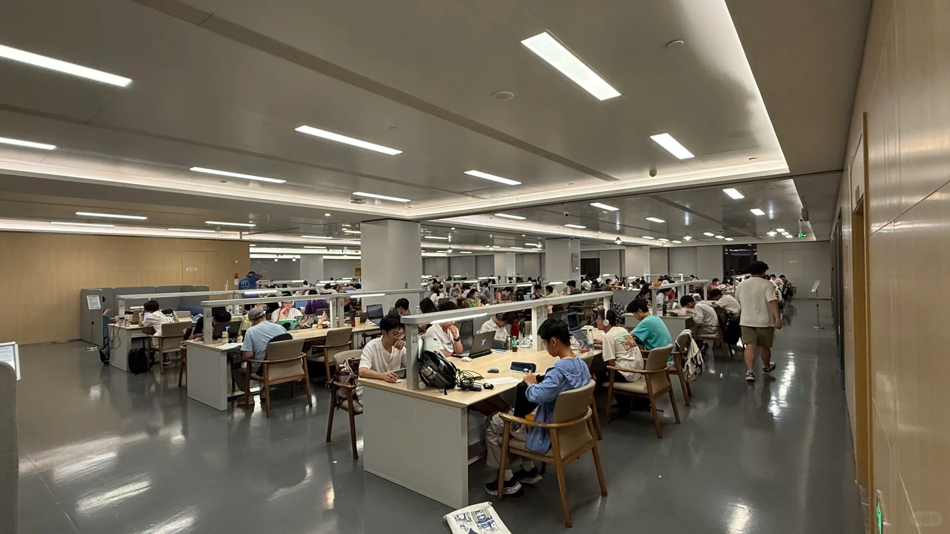 Bức ảnh khiến ai xem xong phải đặt ngay điện thoại xuống - Ảnh 1. Bức ảnh khiến ai xem xong phải đặt ngay điện thoại xuống - Ảnh 1.