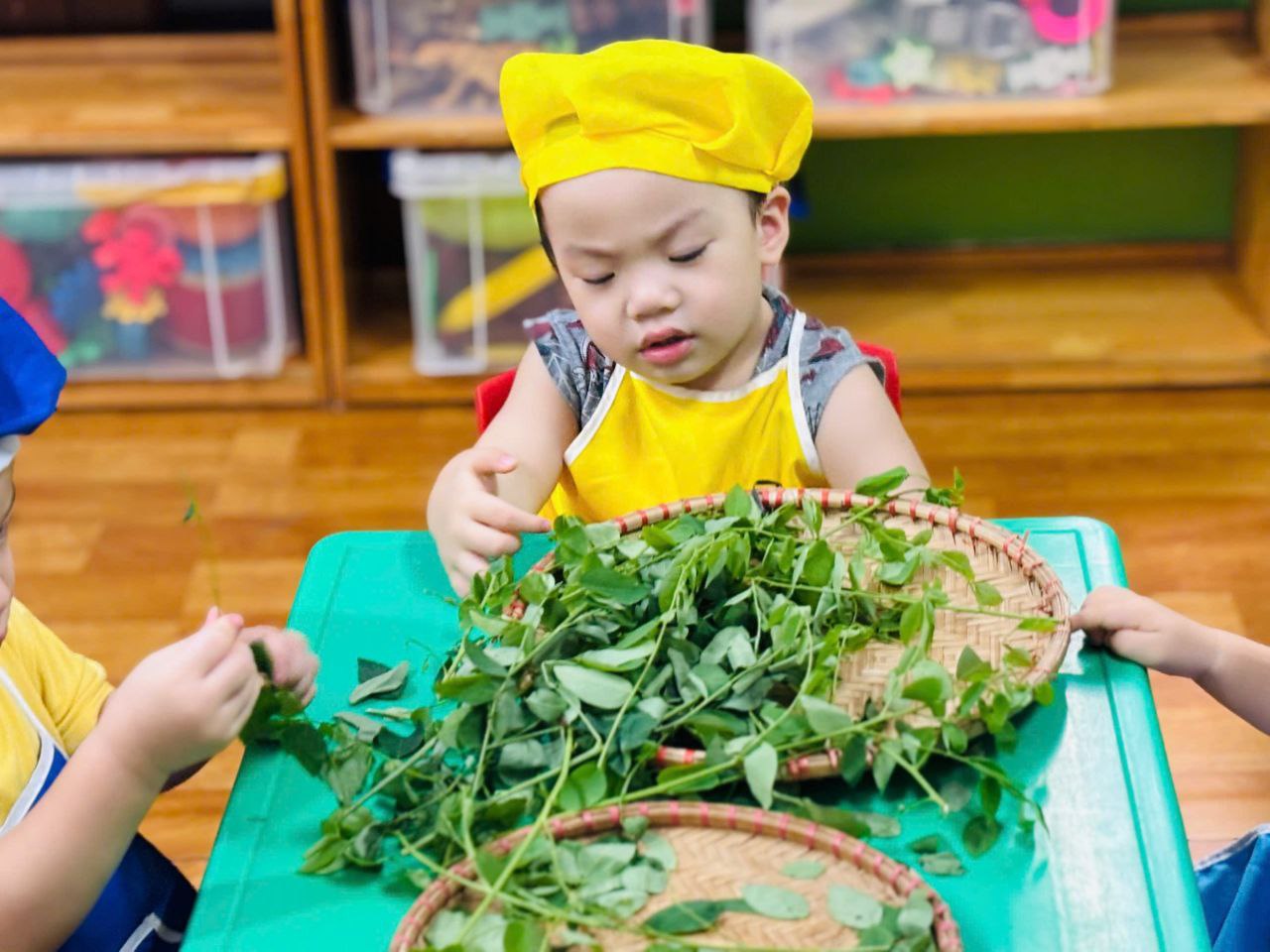 Những điều khiến mẹ chẳng thể an lòng khi con bắt đầu đi mẫu giáo- Ảnh 7. Những điều khiến mẹ chẳng thể an lòng khi con bắt đầu đi mẫu giáo- Ảnh 7.
