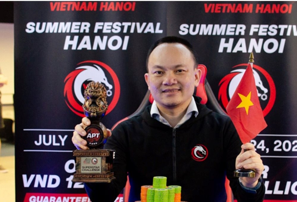 Cố vấn cao cấp, Cựu TGĐ Nexttech bị bắt cùng Shark Bình: Người nổi tiếng trong giới Poker Việt Nam, từng vô địch giải đấu mang về hàng triệu USD - Ảnh 1. Cố vấn cao cấp, Cựu TGĐ Nexttech bị bắt cùng Shark Bình: Người nổi tiếng trong giới Poker Việt Nam, từng vô địch giải đấu mang về hàng triệu USD - Ảnh 1.