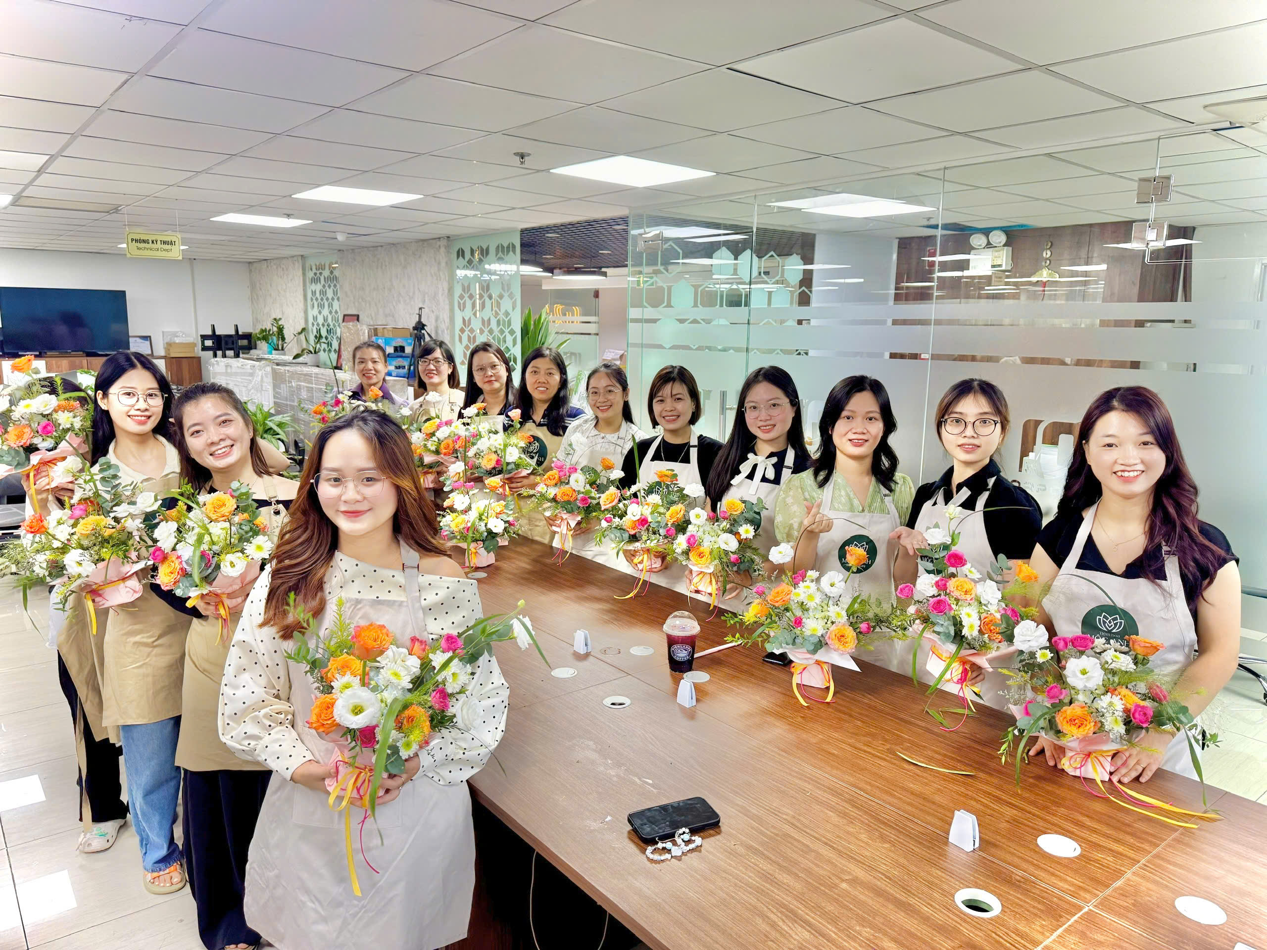 Workshop giúp bạn tìm lại sự dịu dàng trong chính tâm hồn mình - Ảnh 7.