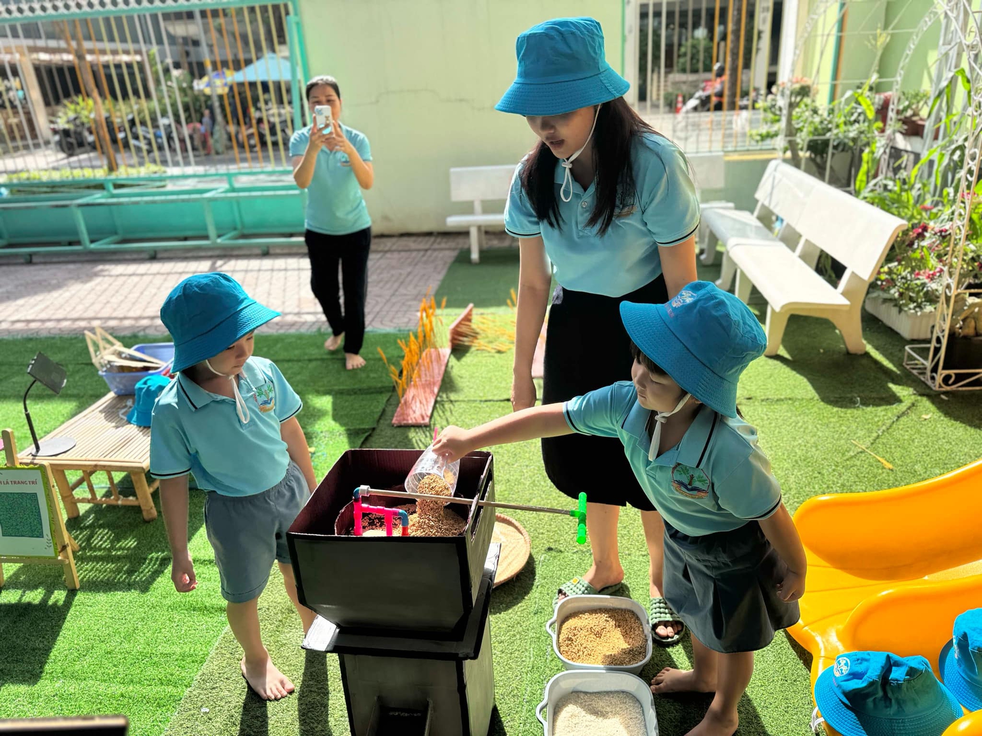 TP HCM: Lưu ý đặc biệt về chương trình giáo dục ngoài giờ chính khóa - Ảnh 1. TP HCM: Lưu ý đặc biệt về chương trình giáo dục ngoài giờ chính khóa, nhà vệ sinh trường học - Ảnh 1.