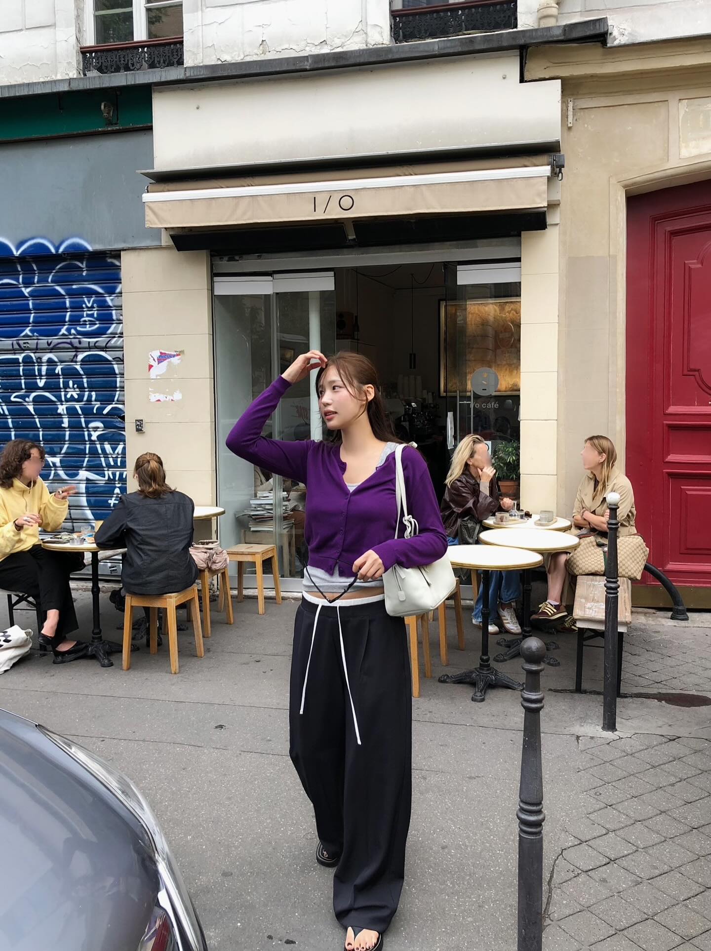 Thế nào là đỉnh cao phối đồ: 10 outfit màu sắc giúp vẻ ngoài sang chảnh, nổi nhất khu phố - Ảnh 5. Thế nào là đỉnh cao phối đồ: 10 outfit màu sắc giúp vẻ ngoài sang chảnh, nổi nhất khu phố - Ảnh 5.